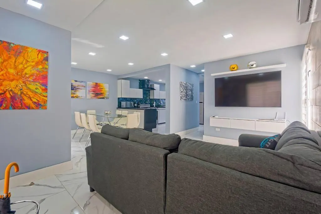 Playa Del Nino And Ferry Isla Mujeres 15 Minutes! Villa Cancun Holiday home